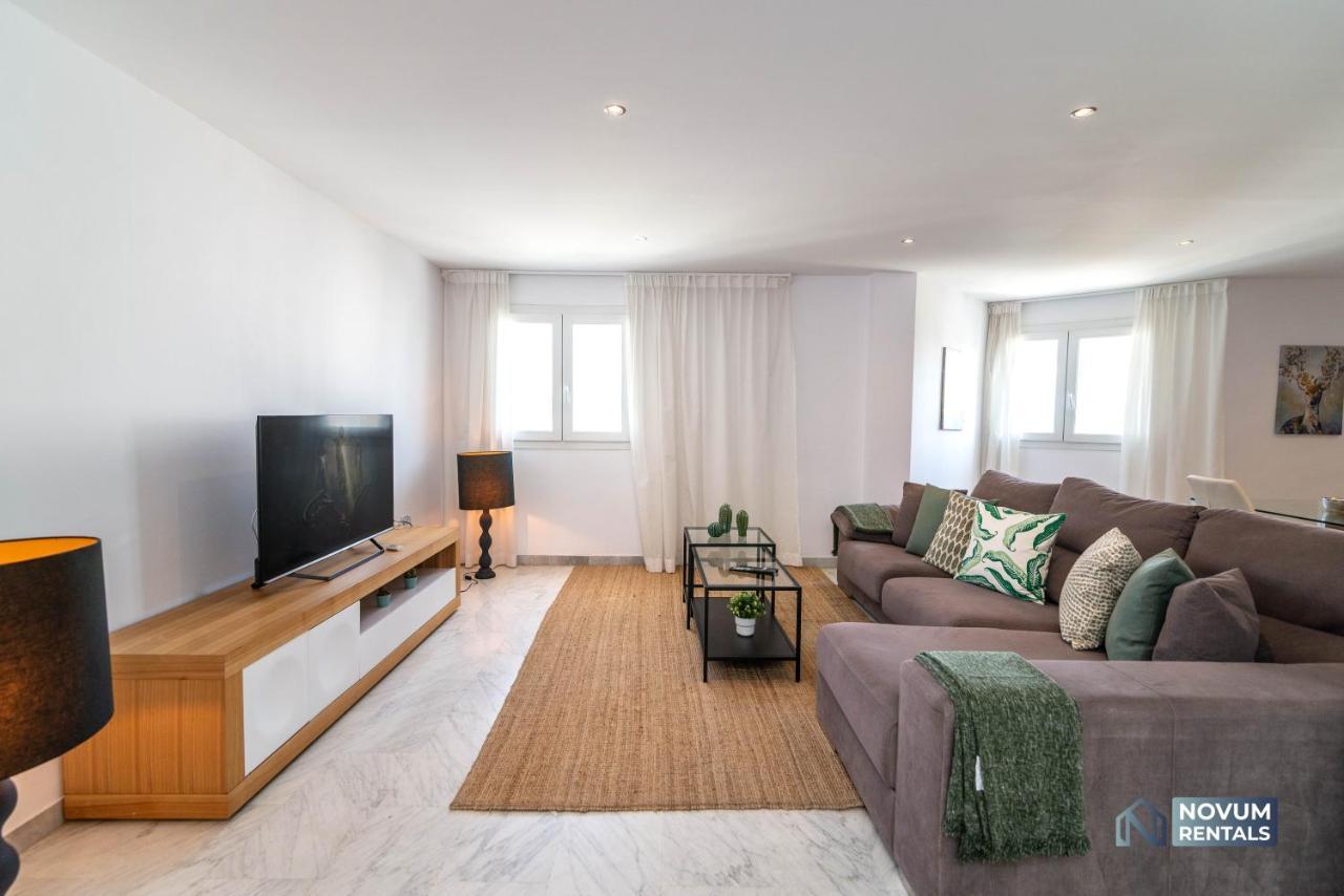 Puerto Banus Finest 2-Bdrm Apt - 50 Metres To Beach Marbella Bagian luar foto