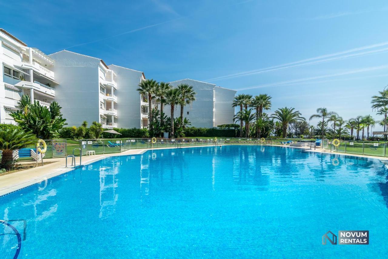 Puerto Banus Finest 2-Bdrm Apt - 50 Metres To Beach Marbella Bagian luar foto