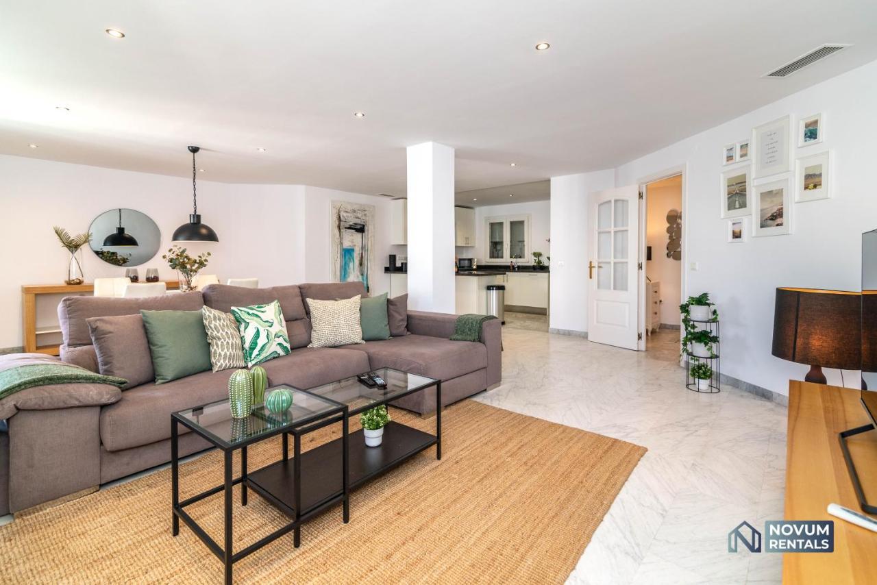 Puerto Banus Finest 2-Bdrm Apt - 50 Metres To Beach Marbella Bagian luar foto