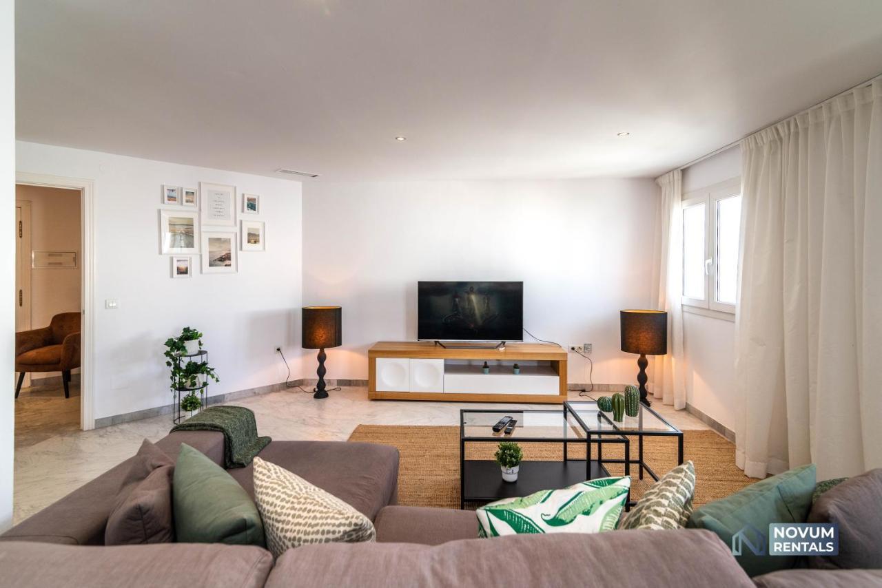 Puerto Banus Finest 2-Bdrm Apt - 50 Metres To Beach Marbella Bagian luar foto