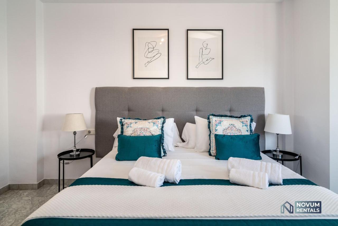 Puerto Banus Finest 2-Bdrm Apt - 50 Metres To Beach Marbella Bagian luar foto